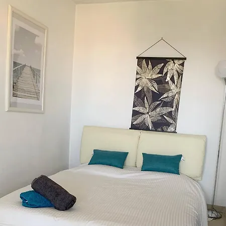 Apartmán Grand Proche Avec Piscine.